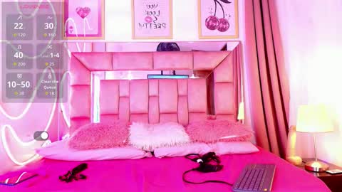 Snapshot of ivanasexymontalvo chatting on February 3, 9:53 pm I V A N A S E X Y M O N T AL V O online show from February 3, 9:53 pm