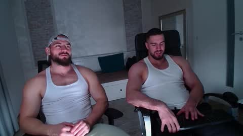 IvanHydee online show from February 24, 6:00 am