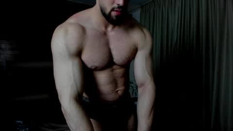 IvanHydee online show from April 10, 4:50 am