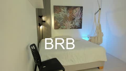 ivania_lua online show from April 20, 11:13 am