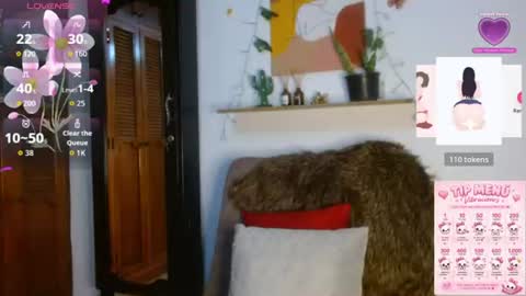 Snapshot of ivanna_dl chatting on June 17, 1:19 am Ivanna online show from June 17, 1:19 am