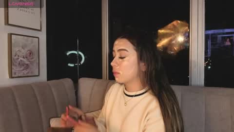 Snapshot of ivanna_west chatting on May 20, 9:59 am Ivanna West online show from May 20, 9:59 am