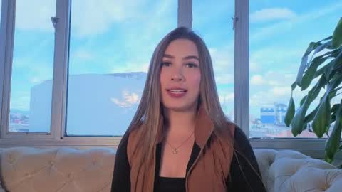 Snapshot of ivanna_west chatting on May 24, 1:16 pm Ivanna West online show from May 24, 1:16 pm