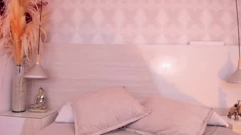 Ivannaanggel online show from May 22, 1:50 pm