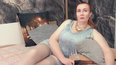 IrennaSplash online show from November 24, 1:38 am