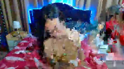 ivone_twinkle online show from May 10, 10:31 am