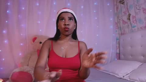  Ivon  Miss Jones  online show from December 21, 3:46 am