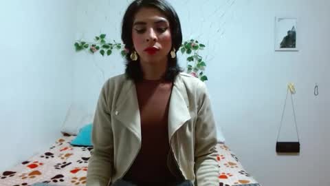 ivonne online show from March 7, 5:43 pm