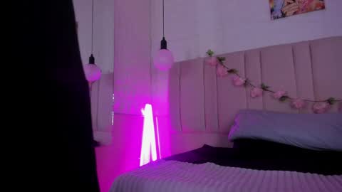 ivonne_valencia online show from May 5, 2:36 pm