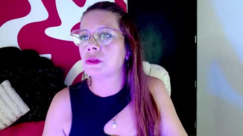 ivory_mistress online show from May 25, 1:39 pm