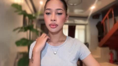 kirstenelsie online show from February 6, 2:05 am