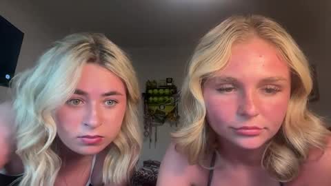 Snapshot of ivy__monroe chatting on June 15, 2:14 am ivy__monroe online show from June 15, 2:14 am