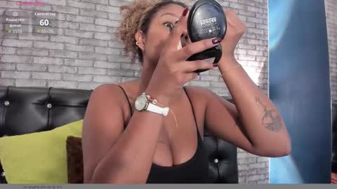 Snapshot of ivy_copper1 chatting on October 8, 8:50 pm Ig ivycopper1 online show from October 8, 8:50 pm