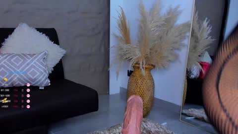 Daniela  online show from December 4, 6:33 am