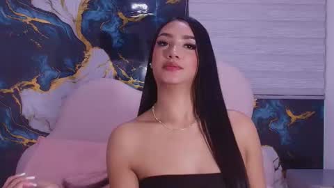 Snapshot of ivy_salazar chatting on July 15, 3:01 am Tell me Ivy is a pleasure online show from July 15, 3:01 am