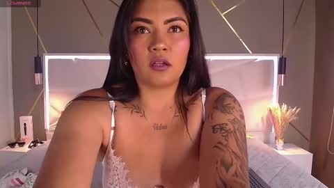 Snapshot of ivy_soul chatting on December 1, 7:36 pm IVY online show from December 1, 7:36 pm