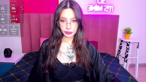 Ivy online show from May 21, 1:34 am