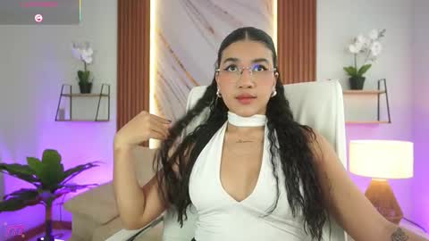 Snapshot of ivygrabes chatting on February 7, 7:06 pm Ivy Grabes online show from February 7, 7:06 pm