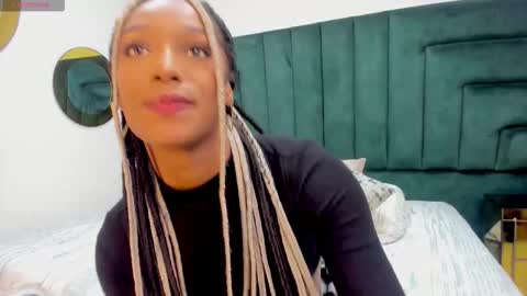 Snapshot of ivylawrence chatting on February 17, 12:01 pm IVY online show from February 17, 12:01 pm
