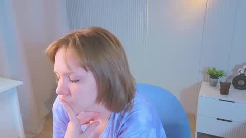Snapshot of ivyrish chatting on May 26, 6:09 am Ivy online show from May 26, 6:09 am