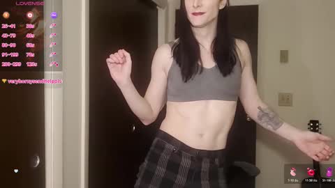 Snapshot of ivyrose499 chatting on February 20, 8:31 pm IvyRose499 online show from February 20, 8:31 pm