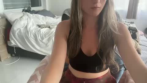 ivysagex online show from November 11, 7:19 am