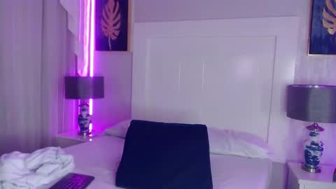 Ivy online show from March 10, 3:20 pm