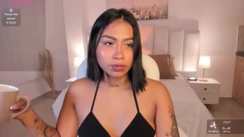 Snapshot of ivyy_moon chatting on February 22, 2:34 am ivyy_moon online show from February 22, 2:34 am