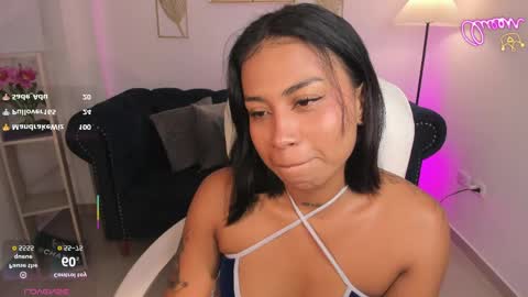 Snapshot of ivyy_moon chatting on April 24, 12:46 am ivyy_moon online show from April 24, 12:46 am