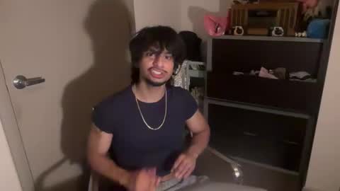 N online show from November 13, 4:11 am