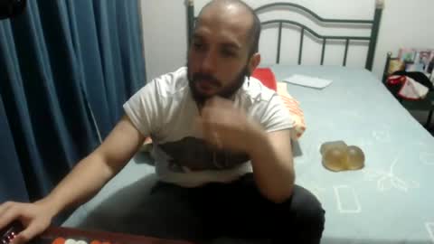 iwanturarse online show from June 26, 6:40 am