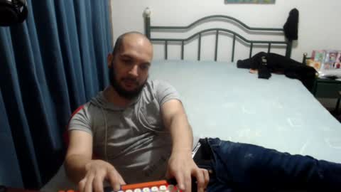 iwanturarse online show from August 7, 6:04 am