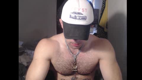 Snapshot of izak144 chatting on January 19, 6:32 pm izak144 online show from January 19, 6:32 pm
