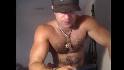 Snapshot of izak144 chatting on September 16, 2:12 am izak144 online show from September 16, 2:12 am