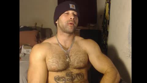 izak144 online show from March 12, 5:13 am