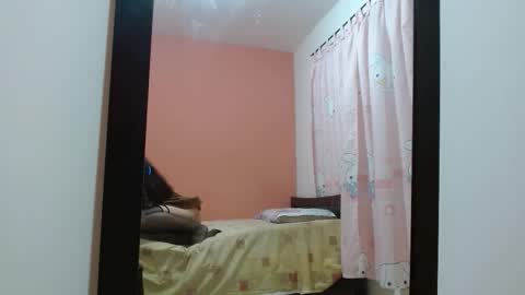 Snapshot of izy_bell chatting on November 17, 8:58 pm Izzyy online show from November 17, 8:58 pm