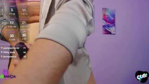 Queen of nylon  Victoria online show from December 30, 8:43 am