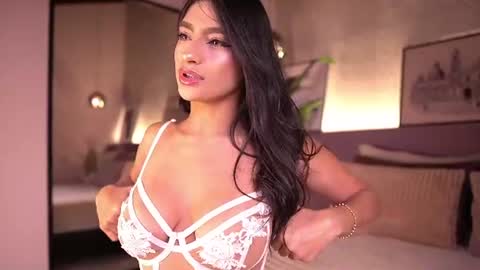 izzywild1 online show from June 17, 11:34 am