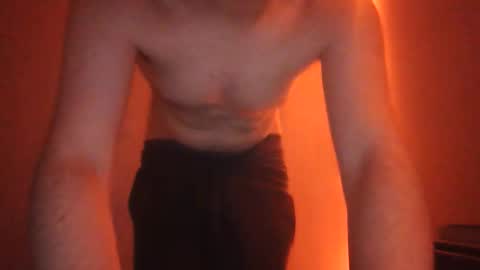 Snapshot of j24781043 chatting on October 15, 5:07 am ShyAlexX online show from October 15, 5:07 am