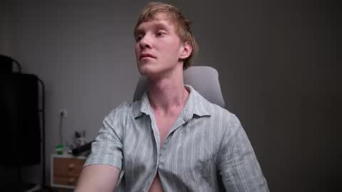 Danny online show from April 10, 6:51 am