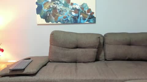 Snapshot of j_calix chatting on November 5, 1:27 am Calix Independient model Insta and twt Calixsnake online show from November 5, 1:27 am