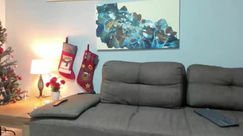 Snapshot of j_calix chatting on November 24, 11:37 pm Calix Independient model Insta and twt Calixsnake online show from November 24, 11:37 pm