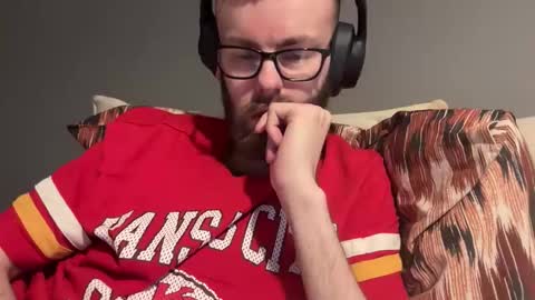 Snapshot of j_ddog chatting on May 25, 9:15 am JDogg online show from May 25, 9:15 am