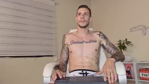 J King online show from July 1, 9:36 pm