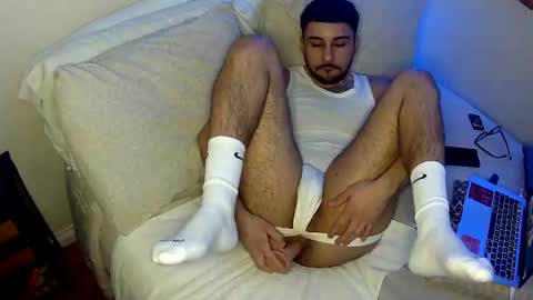 Snapshot of j_kink95 chatting on December 18, 5:46 am J Likes2Play online show from December 18, 5:46 am