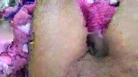Snapshot of ja9895855 chatting on June 8, 7:31 am ja9895855 online show from June 8, 7:31 am