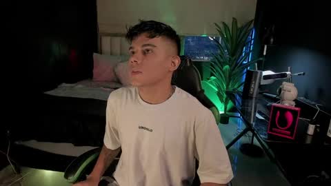 JACK CASTELL online show from April 10, 11:20 pm