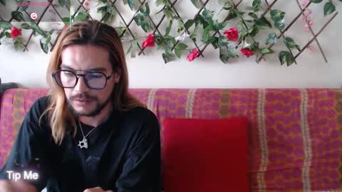 Jack and Emily online show from February 18, 8:16 pm