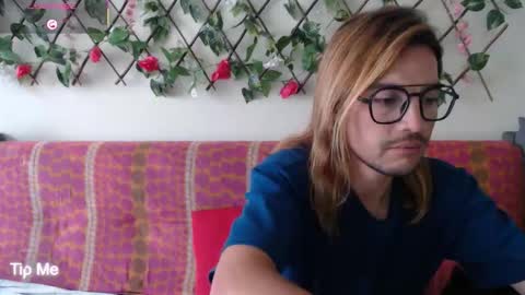 Jack and Emily online show from March 10, 6:24 pm