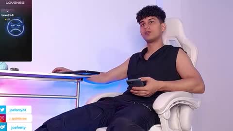 Snapshot of jack_fiire chatting on February 20, 6:52 pm Jack Fire online show from February 20, 6:52 pm